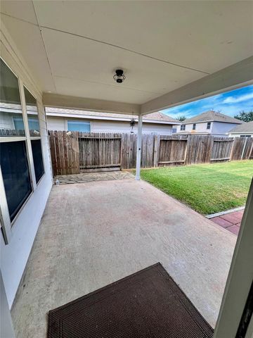 21618 Falvel Lake Drive, Spring, TX 77388