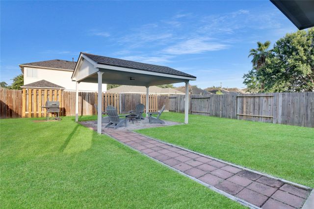 21618 Falvel Lake Drive, Spring, TX 77388