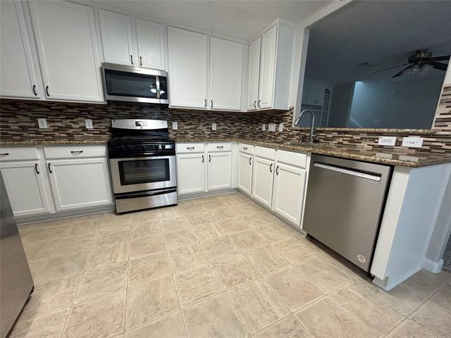 21618 Falvel Lake Drive, Spring, TX 77388