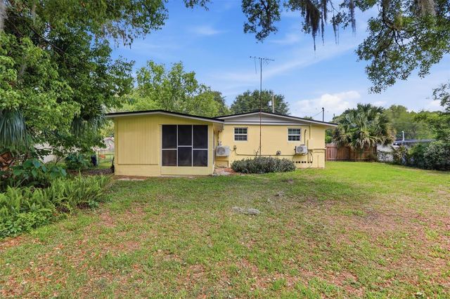 810 S MASSACHUSETTS AVENUE, Deland, FL 32724