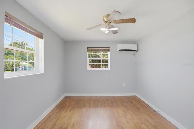 810 S MASSACHUSETTS AVENUE, Deland, FL 32724