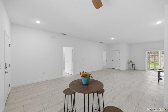 1985 W Corrine Street, Dunnellon, FL 34434