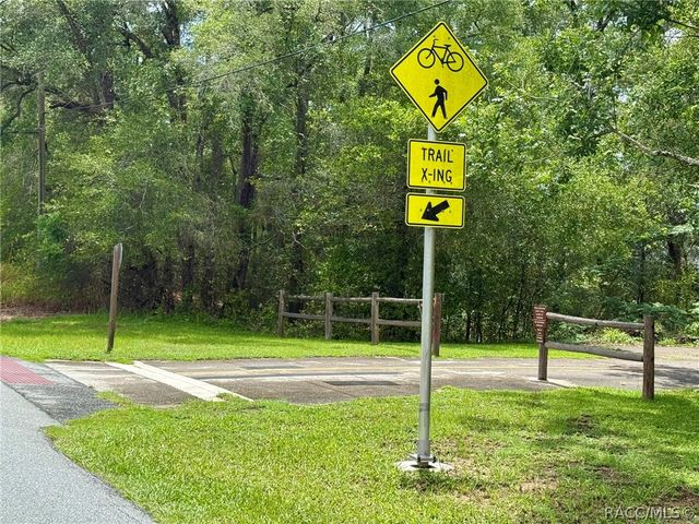 1985 W Corrine Street, Dunnellon, FL 34434