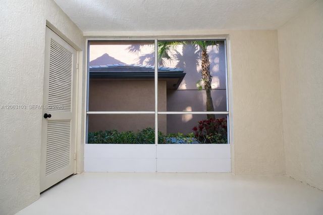 9933 Westview Drive 413, Coral Springs, FL 33076
