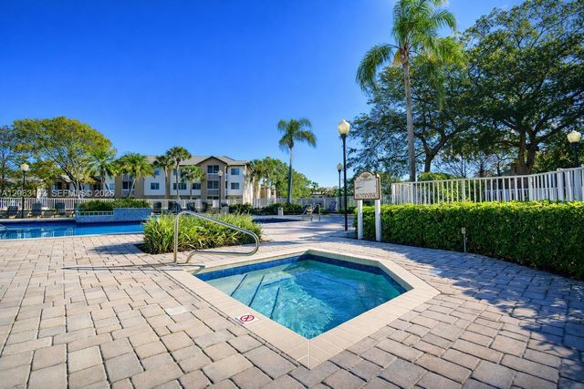 9933 Westview Drive 413, Coral Springs, FL 33076