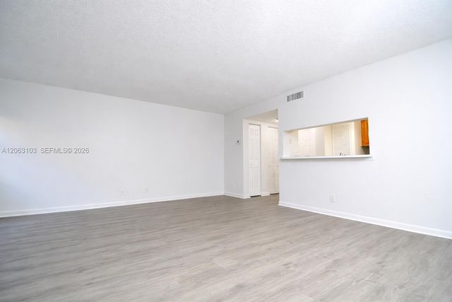 9933 Westview Drive 413, Coral Springs, FL 33076
