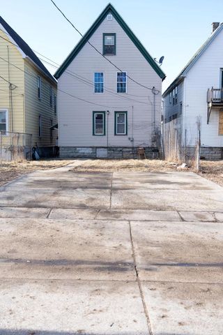 2556 N 35th STREET #2556A, Milwaukee, WI 53210