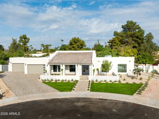 8544 E SAN LORENZO Drive, Scottsdale, AZ 85258
