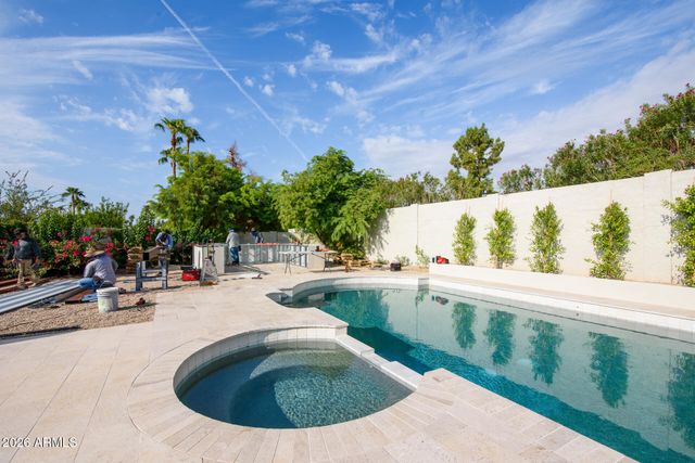 8544 E SAN LORENZO Drive, Scottsdale, AZ 85258