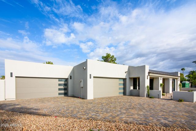 8544 E SAN LORENZO Drive, Scottsdale, AZ 85258