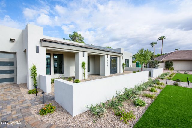 8544 E SAN LORENZO Drive, Scottsdale, AZ 85258