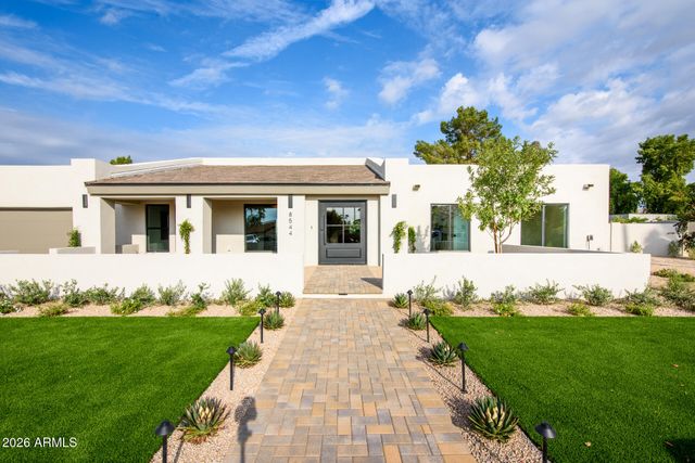 8544 E SAN LORENZO Drive, Scottsdale, AZ 85258