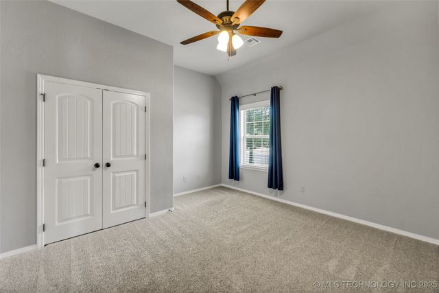 2012 W 109th Street S, Jenks, OK 74037