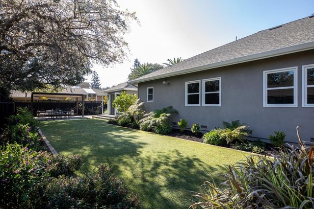 520 E Edith Avenue, Los Altos, CA 94022