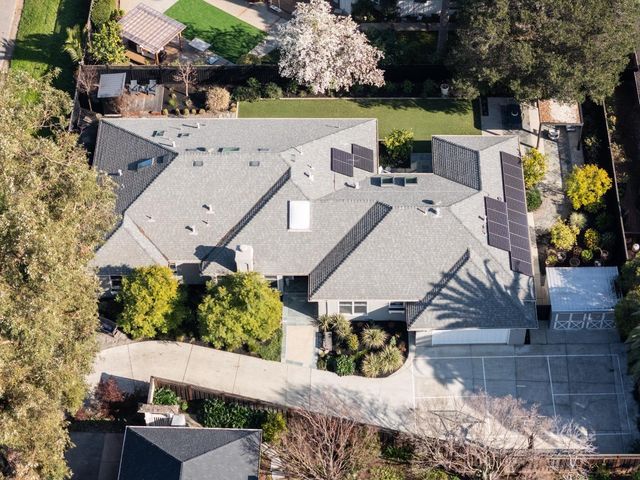 520 E Edith Avenue, Los Altos, CA 94022