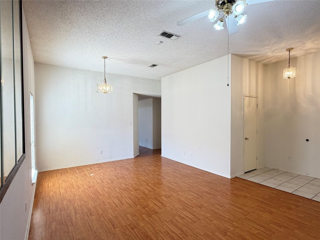 6006 Brook Forest Drive, Arlington, TX 76018 — photo 4