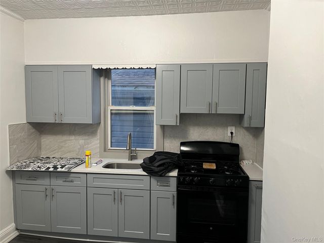 95-29 112 Street 2, Richmond Hill, NY 11419