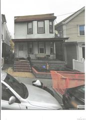 95-29 112 Street 2, Richmond Hill, NY 11419
