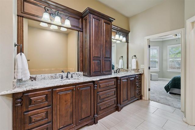 3001 Allie Drive, Edmond, OK 73012