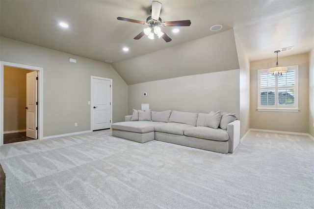 3001 Allie Drive, Edmond, OK 73012