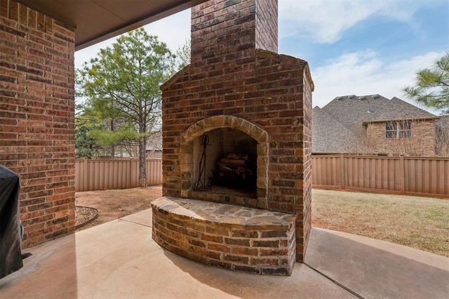 3001 Allie Drive, Edmond, OK 73012