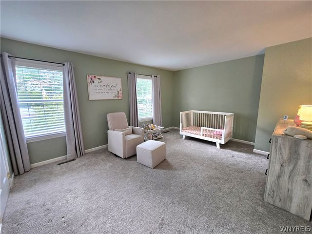 98 Hickory Hill Road, Amherst, NY 14221