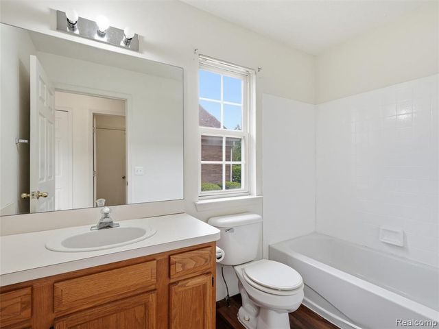 349 Daniel Avenue, Westland, MI 48186