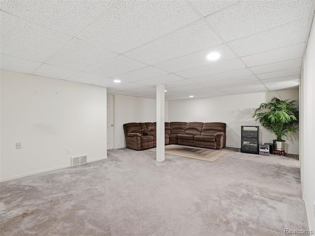 349 Daniel Avenue, Westland, MI 48186
