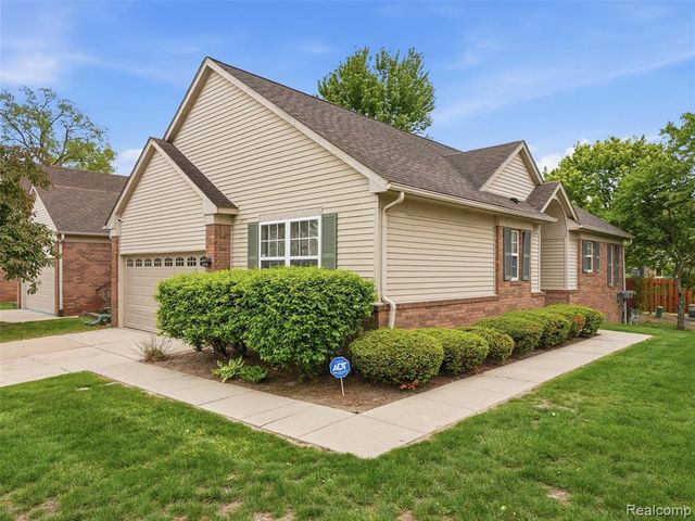 349 Daniel Avenue, Westland, MI 48186