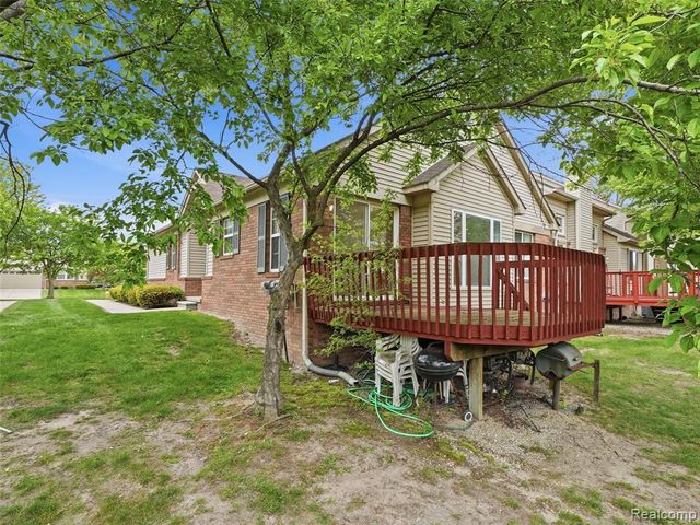 349 Daniel Avenue, Westland, MI 48186