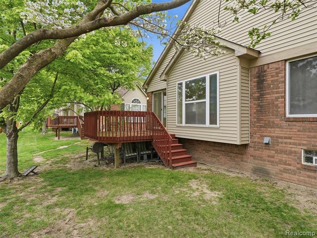 349 Daniel Avenue, Westland, MI 48186
