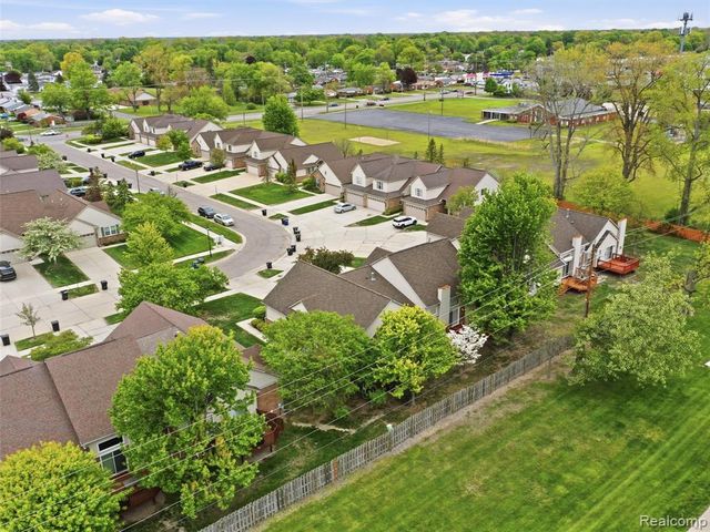 349 Daniel Avenue, Westland, MI 48186