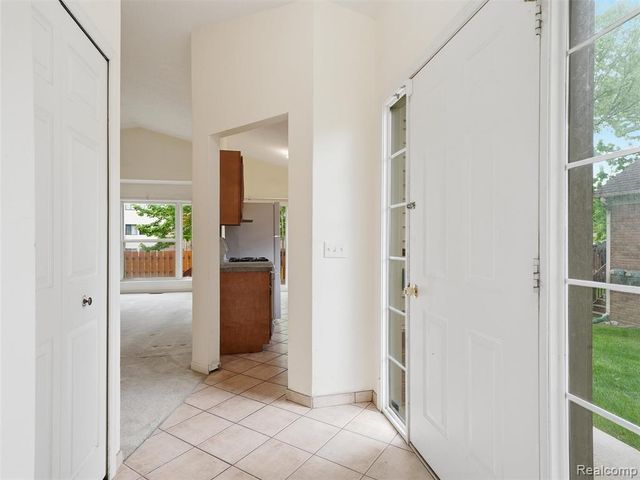 349 Daniel Avenue, Westland, MI 48186