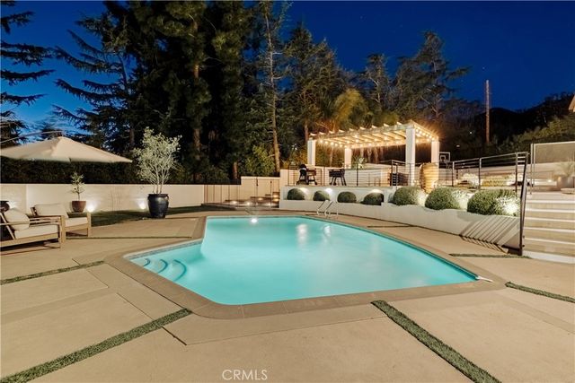 5129 New York, La Crescenta, CA 91214