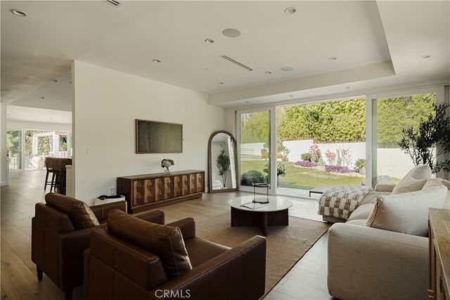 5129 New York, La Crescenta, CA 91214