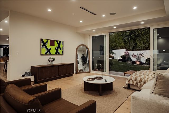 5129 New York, La Crescenta, CA 91214