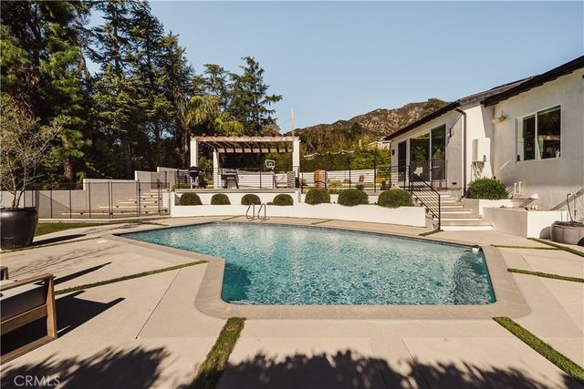 5129 New York, La Crescenta, CA 91214