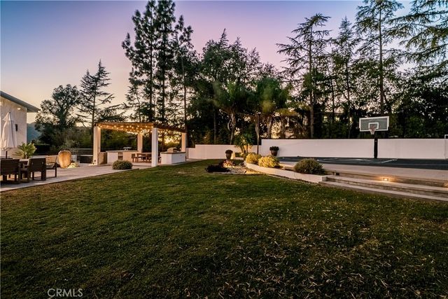 5129 New York, La Crescenta, CA 91214