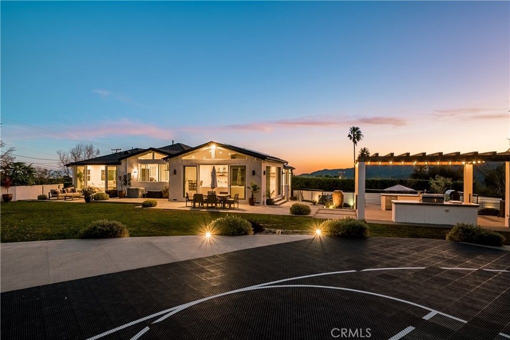 5129 New York, La Crescenta, CA 91214