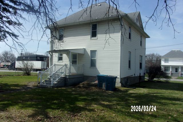 107 N Chicago Street, Milford, IL 60953