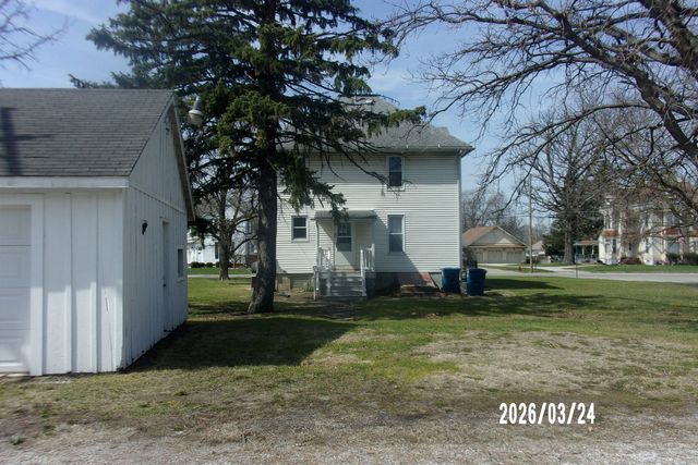 107 N Chicago Street, Milford, IL 60953