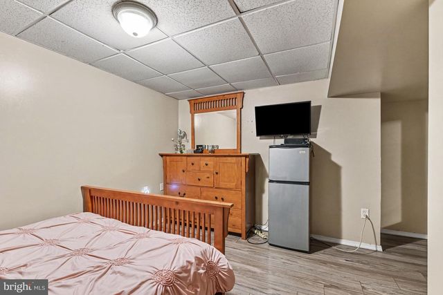 1241 RIVERVIEW RD, Dauphin, PA 17018