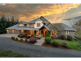 200 PINERIDGE Dr, Woodland, WA 98674