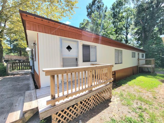 14245 E Ravine, Willis, TX 77318