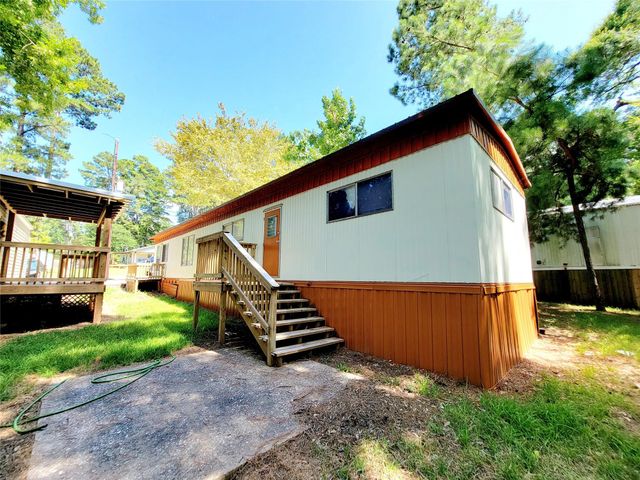 14245 E Ravine, Willis, TX 77318