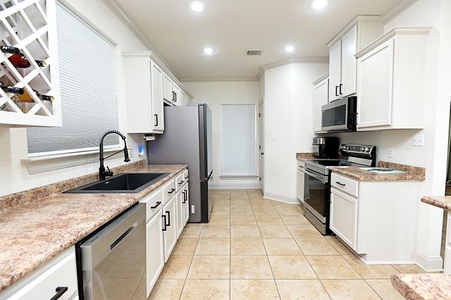 1024 Hwy 20 Highway, Thibodaux, LA 70301