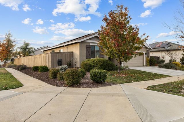 5702 Seedling Way, Linda, CA 95901