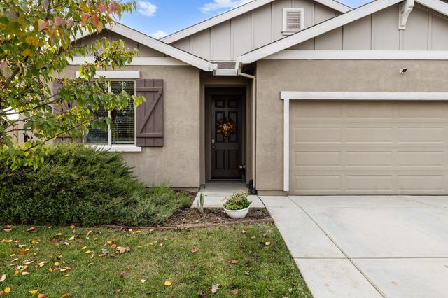 5702 Seedling Way, Linda, CA 95901