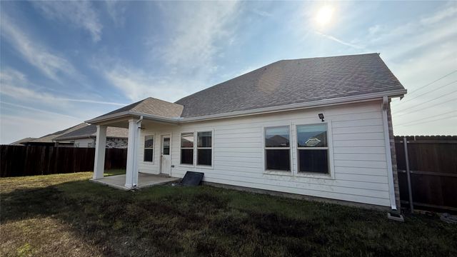 558 Janette Court, Royse City, TX 75189