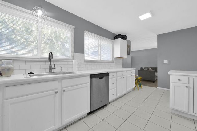 1306 Seymour Avenue, Columbus, OH 43206